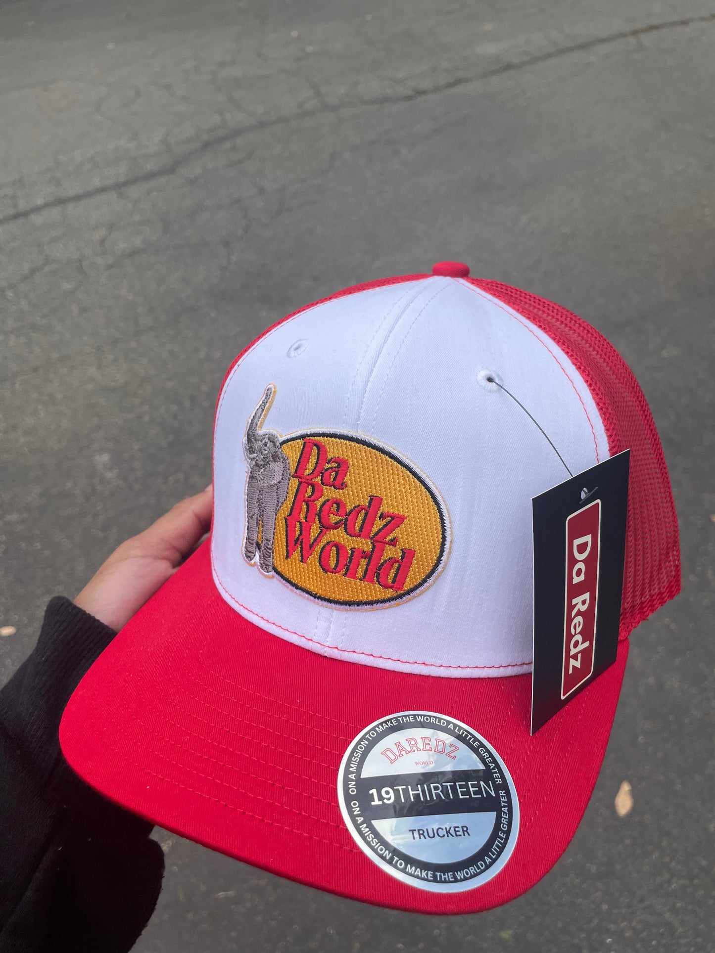 DA REDZ WORLD OG TRUCKER